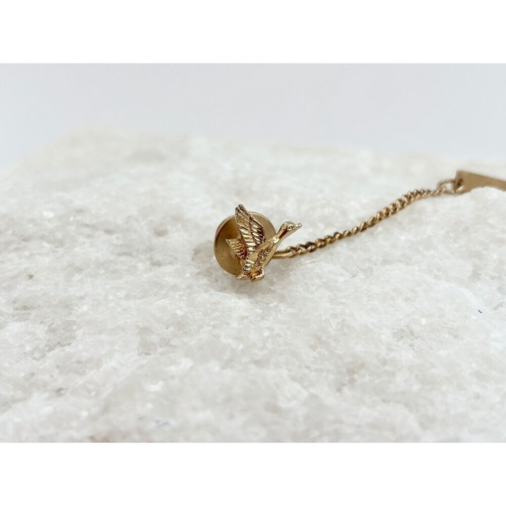 Vintage Bird Themed Men's Gold Tone Tie Tack / Pin / clip with Chain - Picture 4 of 8